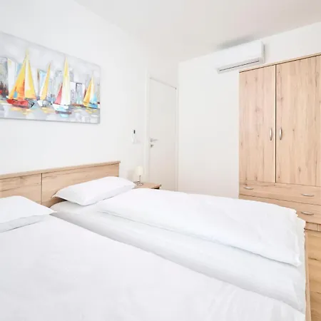 Apartment Tamar By Rent Istria Umag